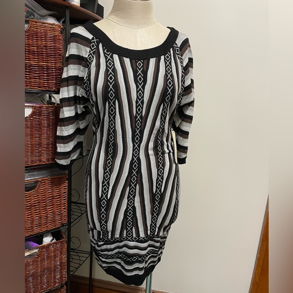 Artelier sweater dress by Nicole miller nwt medium brown & black stripes dress